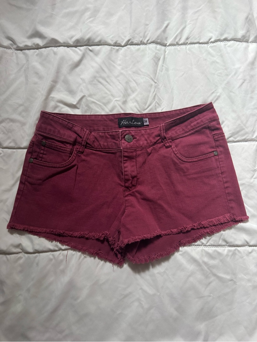 Harlow Burgundy Frayed-Hem Denim Shorts ✨